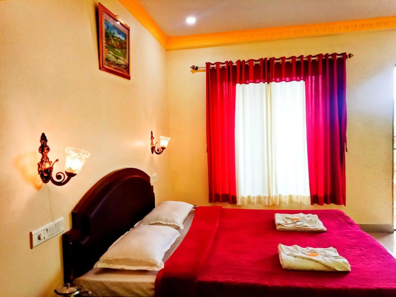 Mayuri Cottage Mahābaleshwar Стая снимка